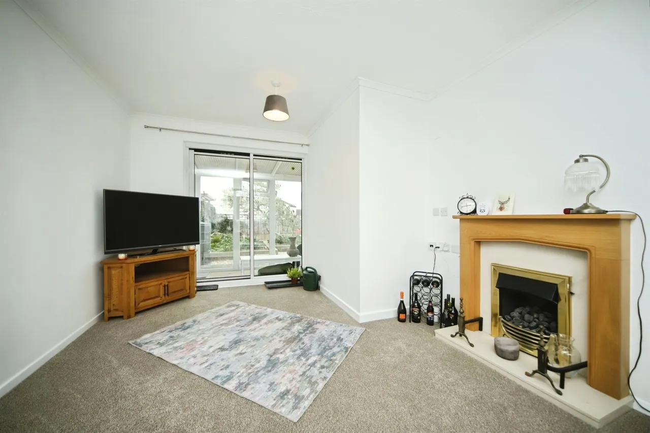 Blackdown Road, Taunton, TA2, photo 17