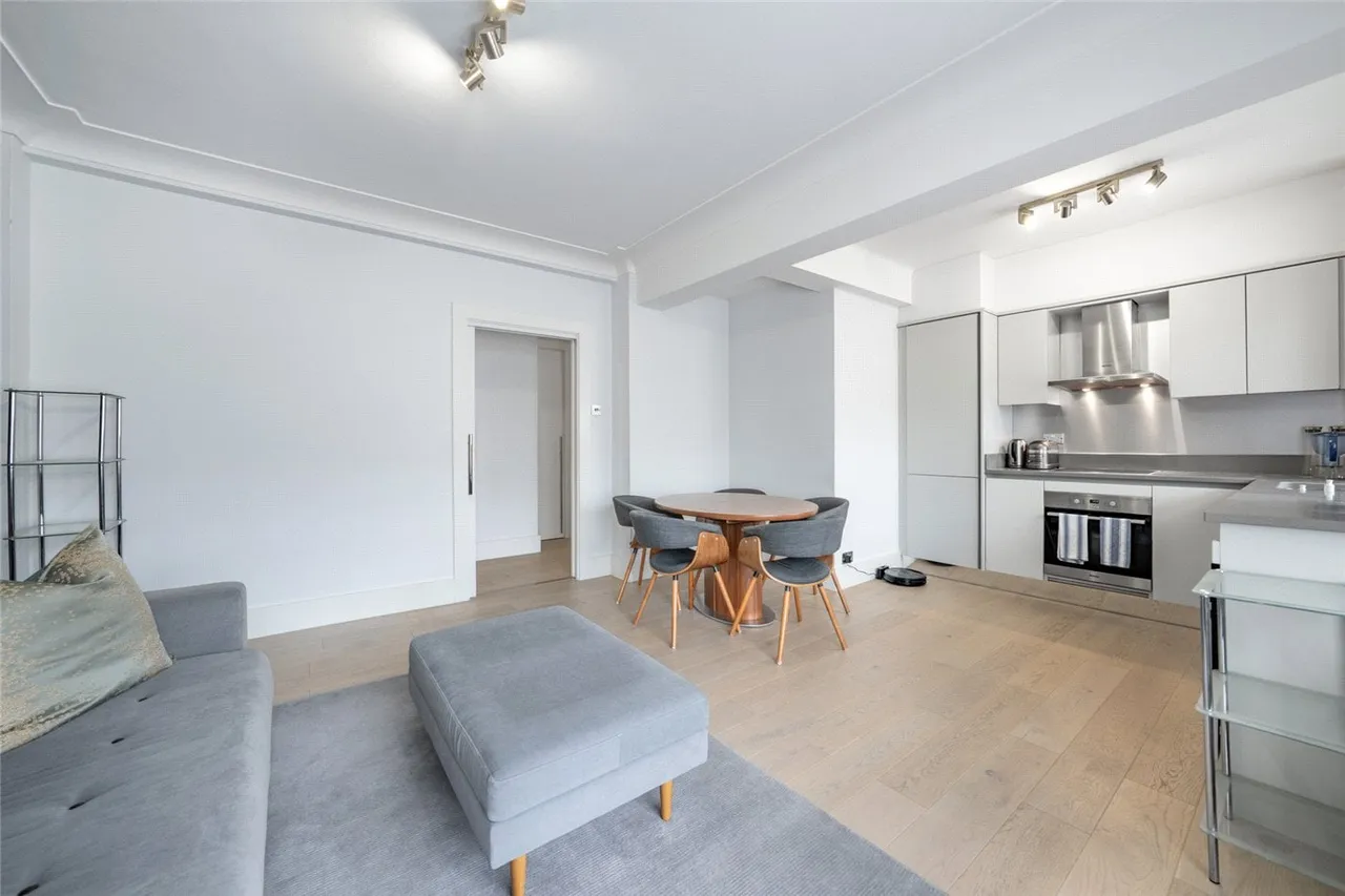 Northways, College Crescent, London, NW3, photo 3