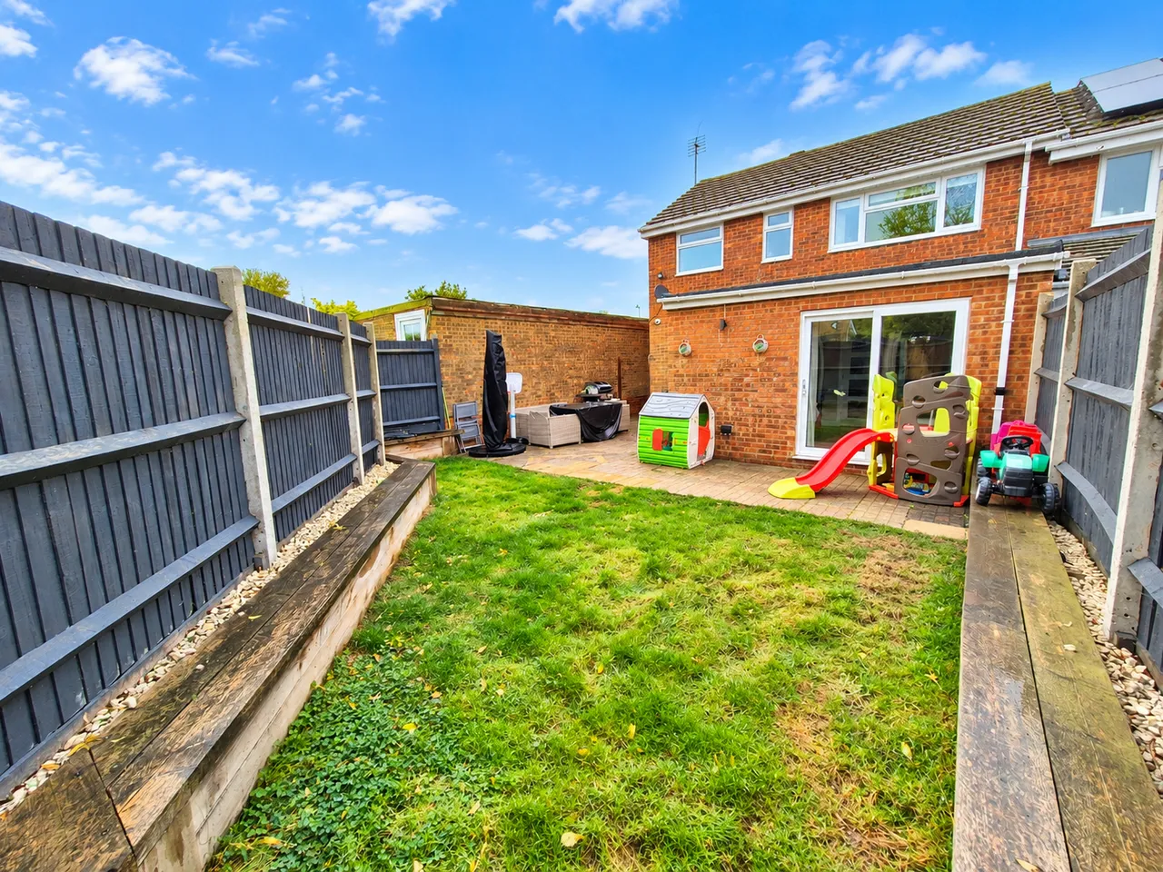 Sunbower Avenue, Dunstable, LU6, photo 9