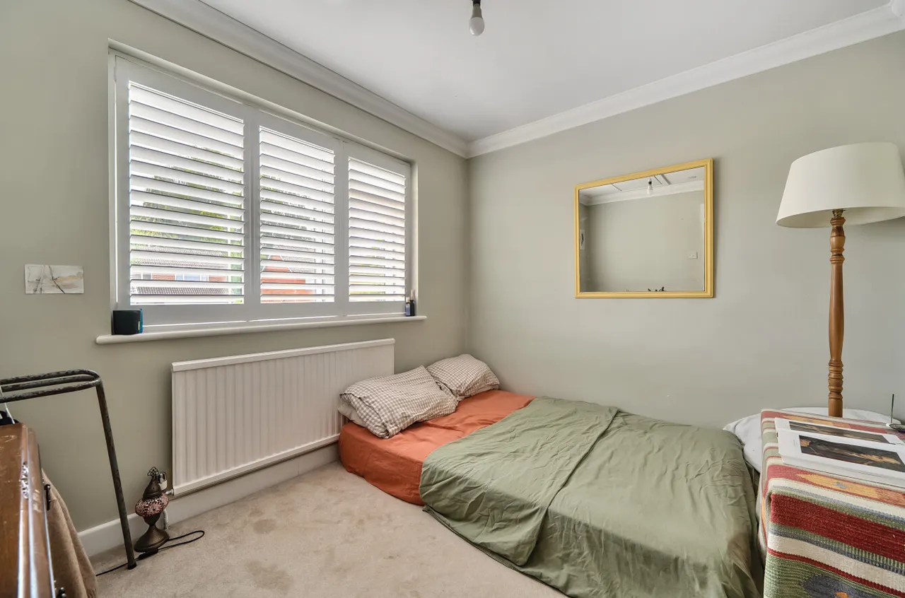 Chestnut Close, Liphook, GU30, photo 18