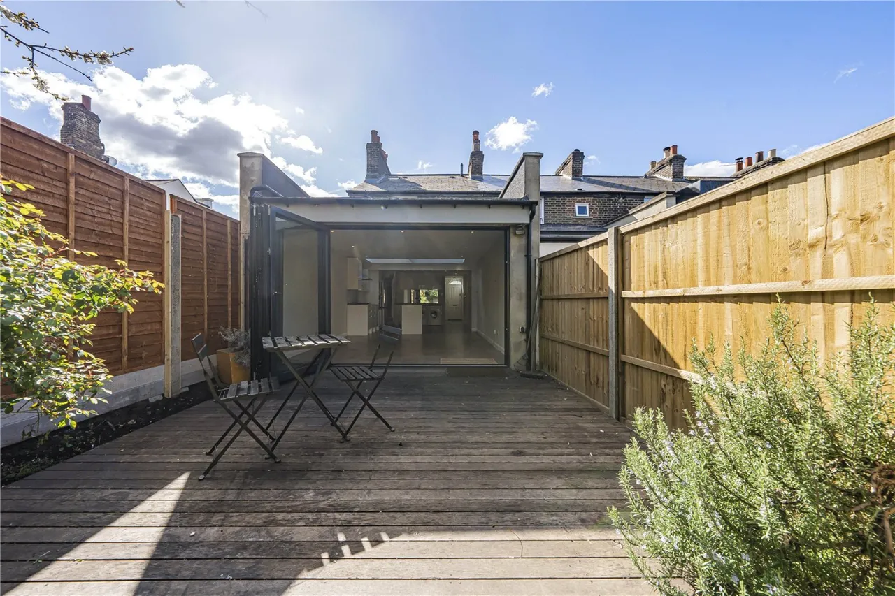 Barchard Street, London, photo 16