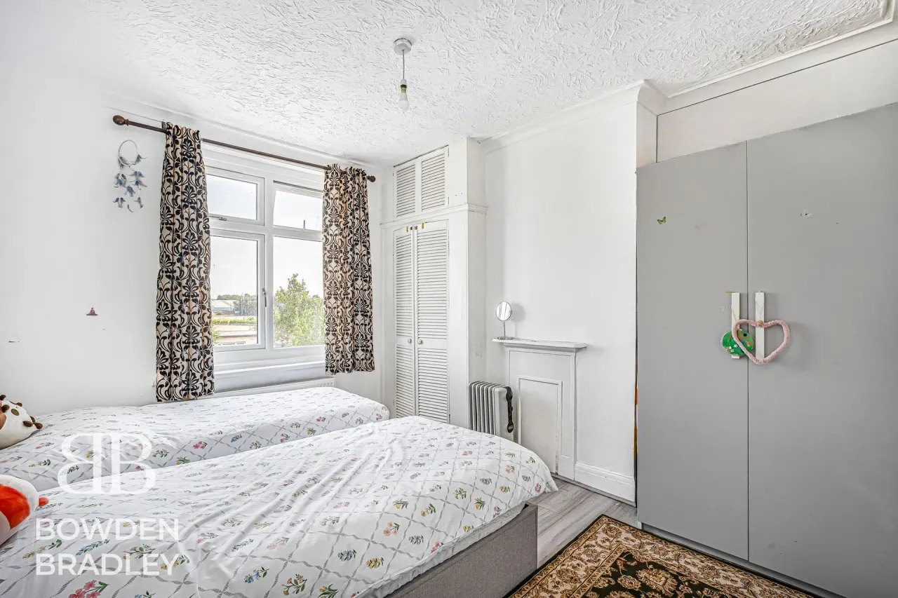 Fencepiece Road, Barkingside, IG6, photo 33