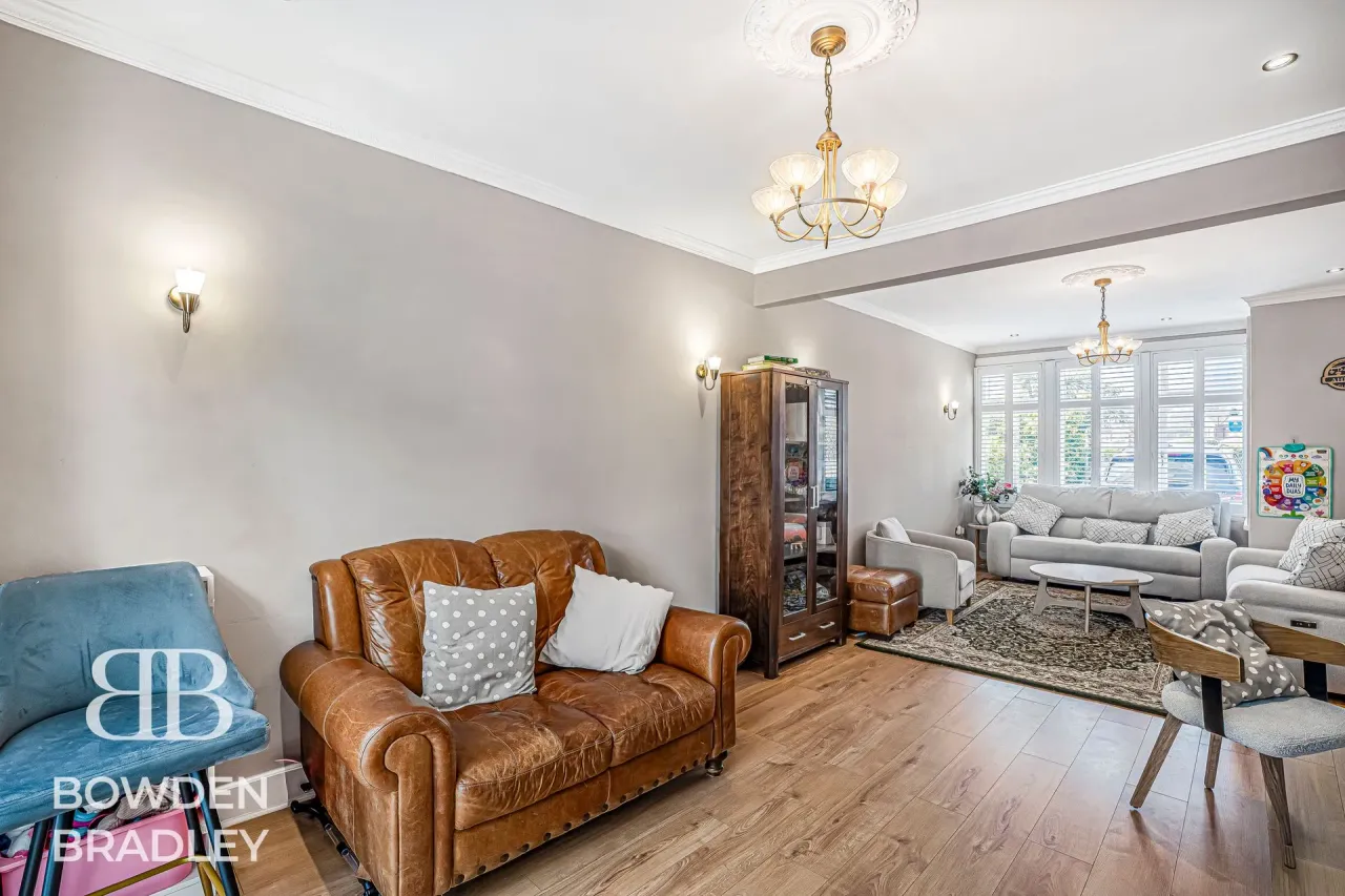 Fencepiece Road, Barkingside, IG6, photo 6