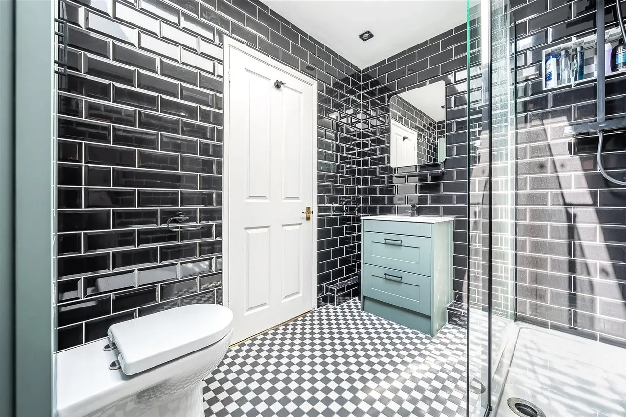 Harley Shute Road, St. Leonards-on-Sea, TN38, photo 3