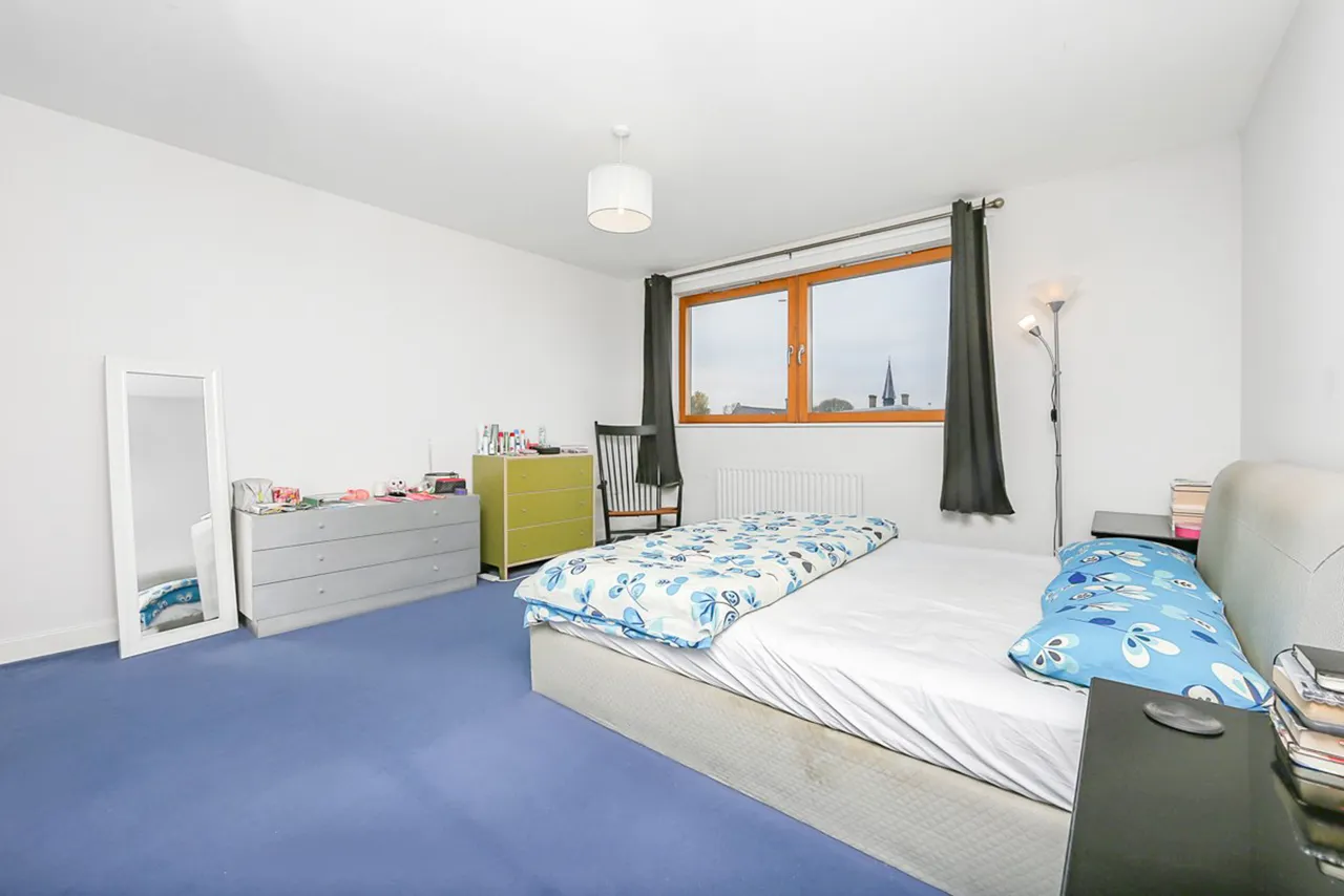 21 Lauriston Apartments, Ambleside Close, London, photo 9
