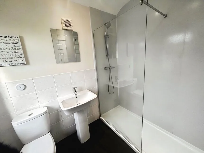 Low Street, East Markham, Nottinghamshire, NG22, photo 9