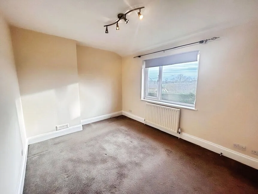 Low Street, East Markham, Nottinghamshire, NG22, photo 7