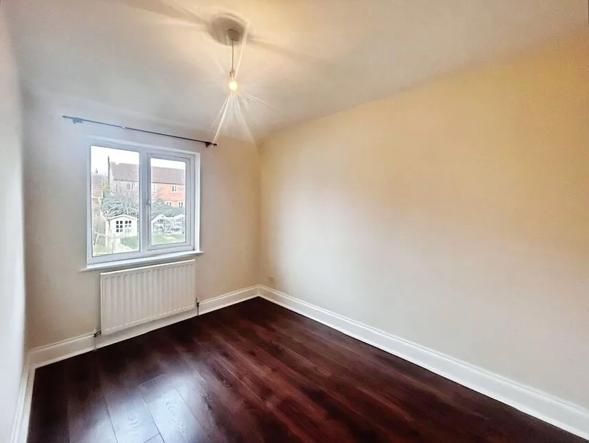 Low Street, East Markham, Nottinghamshire, NG22, photo 10