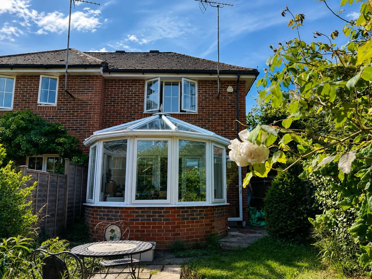 Greenfinch Drive, Twyford, RG10, photo 13