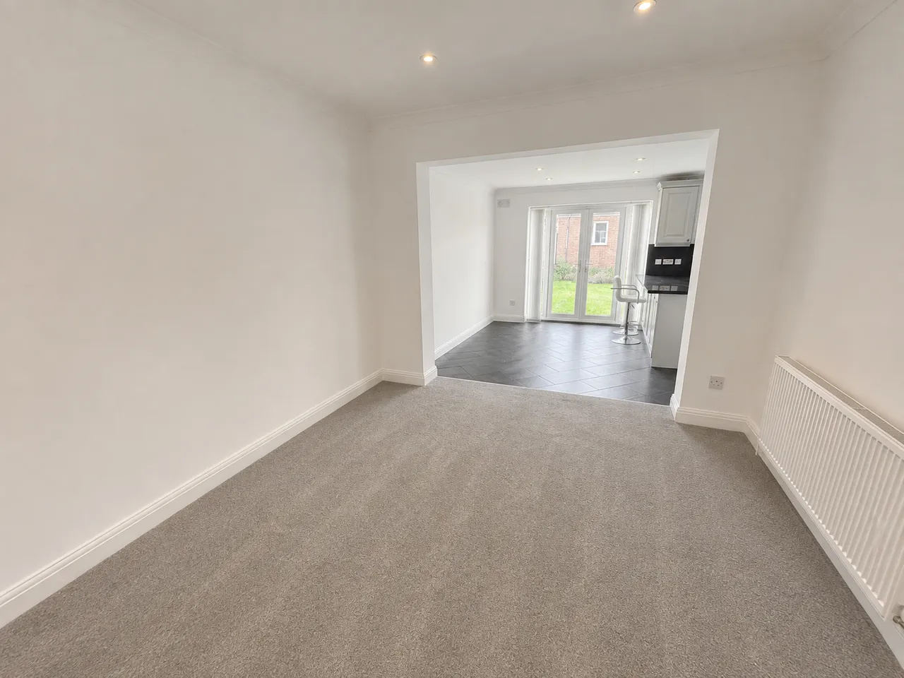 Dorset Avenue, Southall, UB2, photo 3