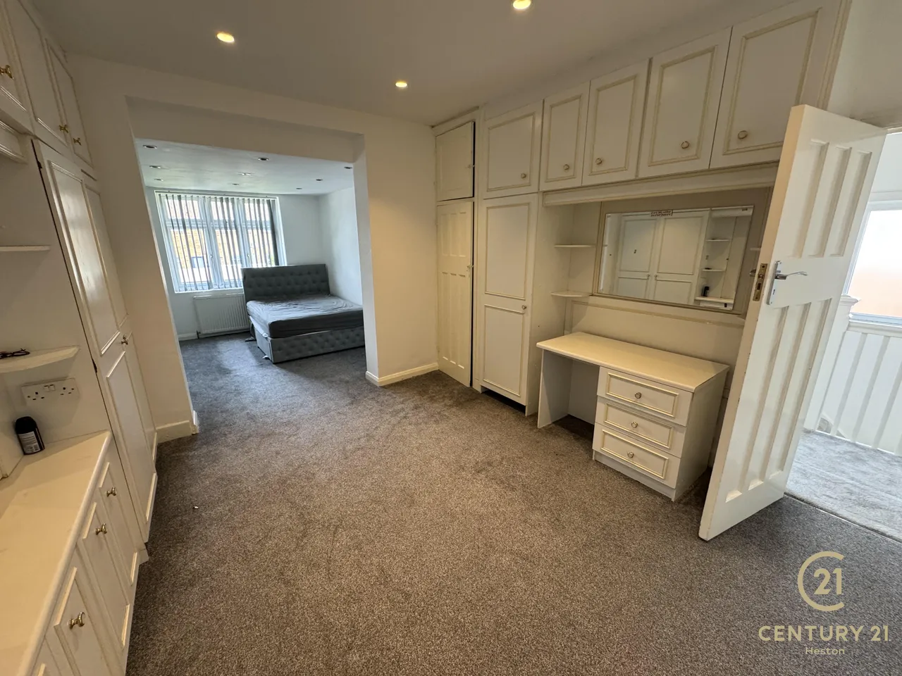 Dorset Avenue, Southall, UB2, photo 10