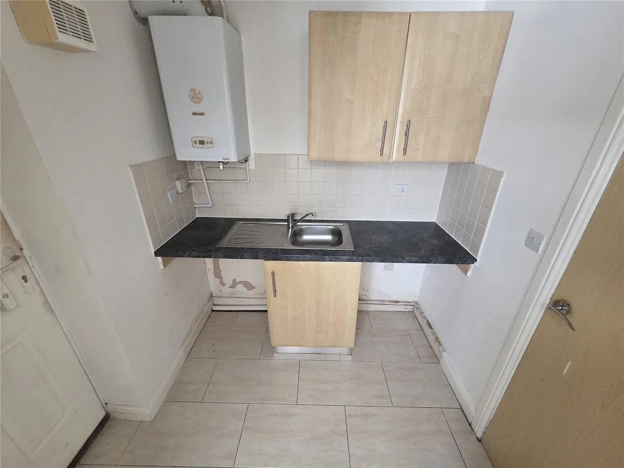 Lathom Close, Liverpool, L36, photo 6