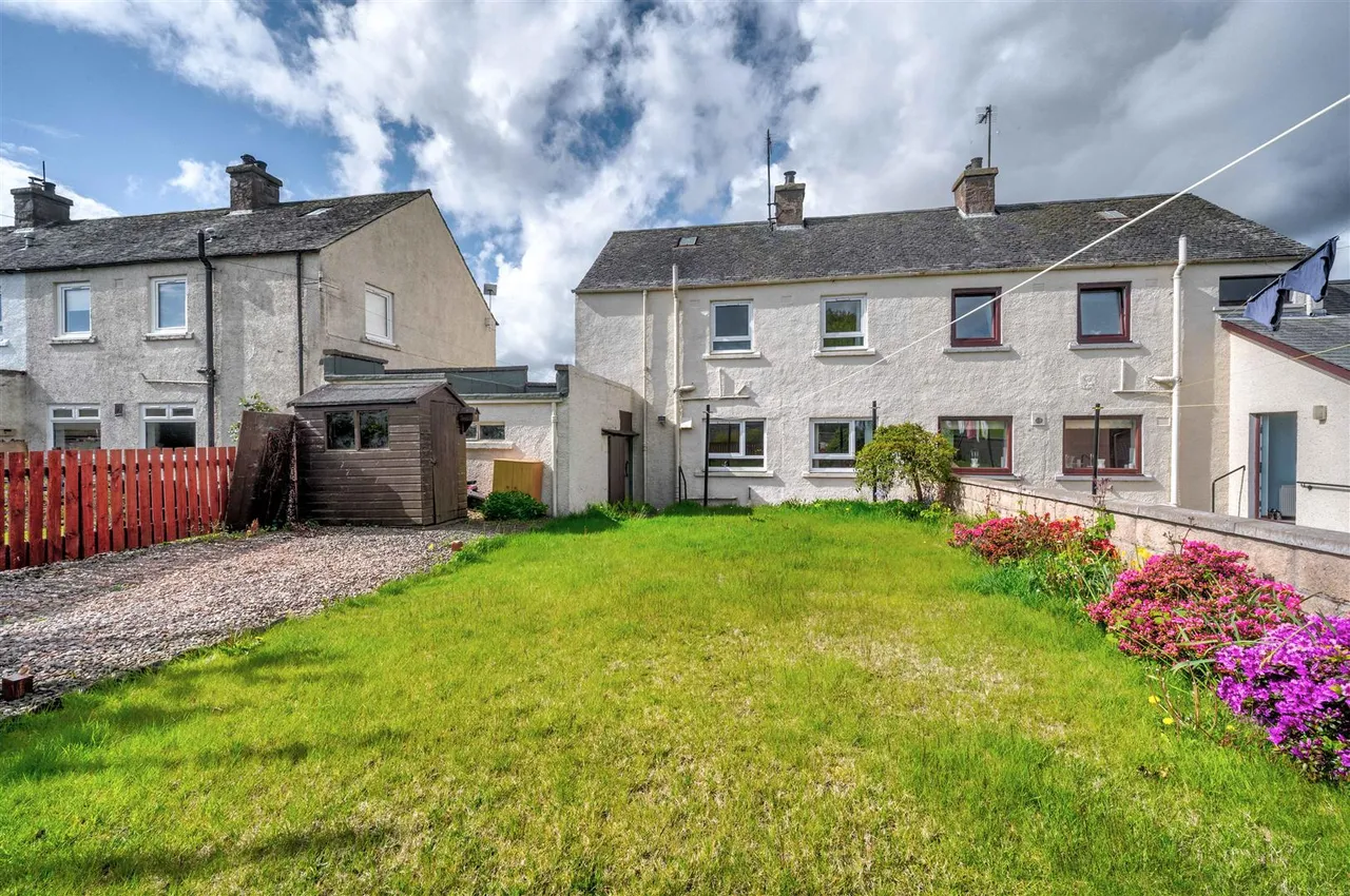 Distillery Road, Fettercairn, photo 12