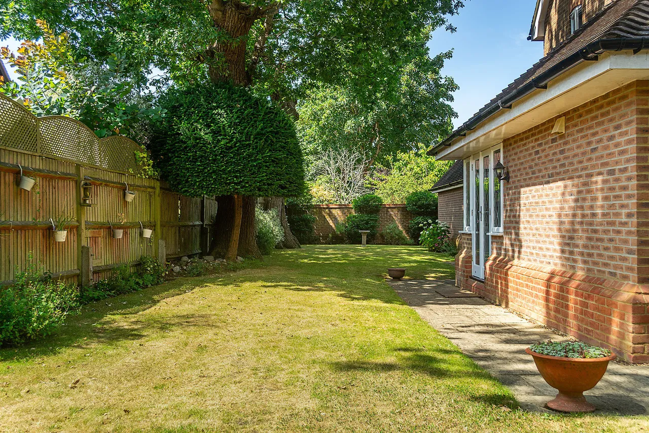 Miller Place, Gerrards Cross, SL9, photo 9