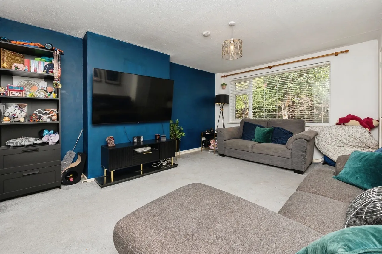 Firs Court, Keynsham, Bristol, BS31, photo 2