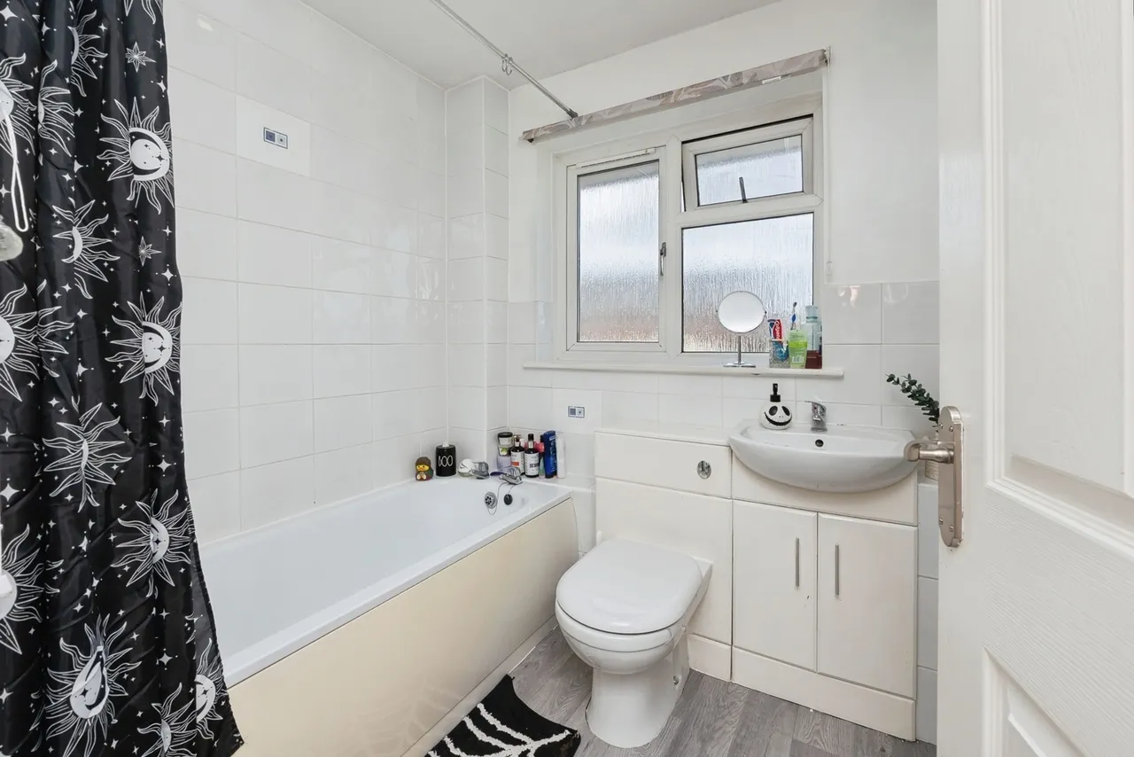 Firs Court, Keynsham, Bristol, BS31, photo 16