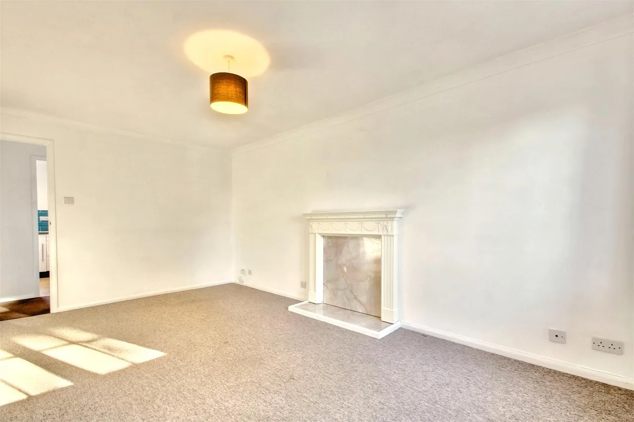 Durrington Lane, Worthing, photo 3