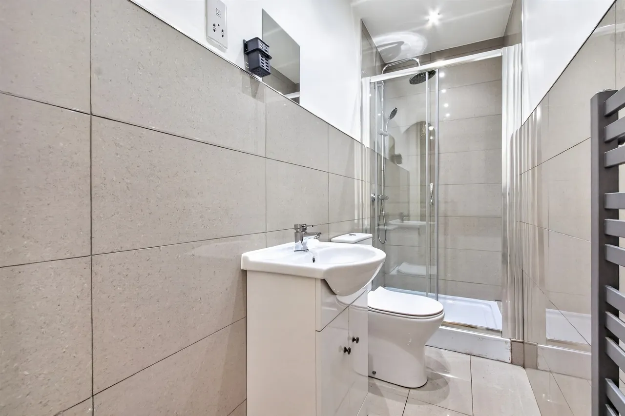 Albert Drive, Glasgow, G41, photo 7