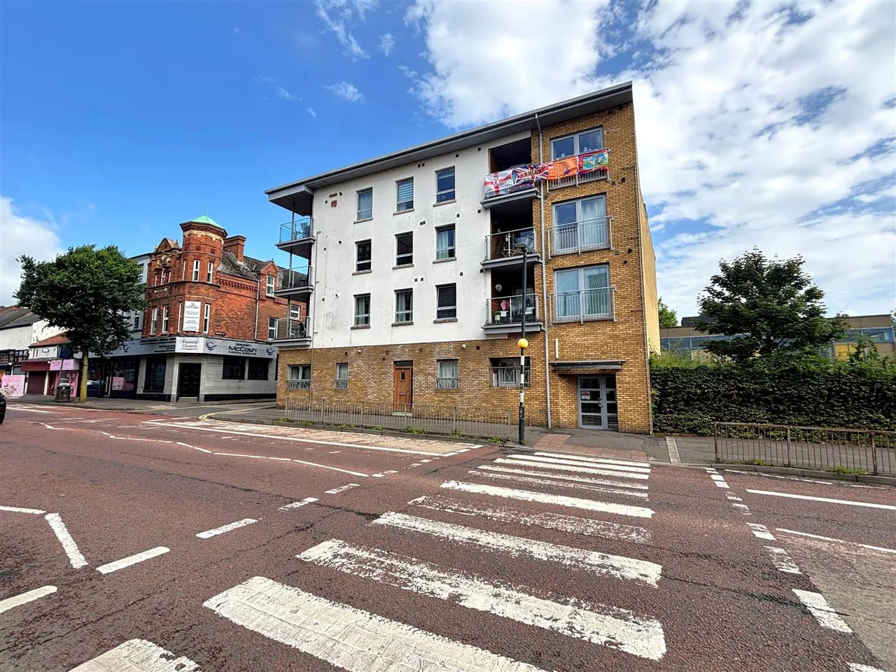 Shankill Road, Belfast, BT13, photo 2