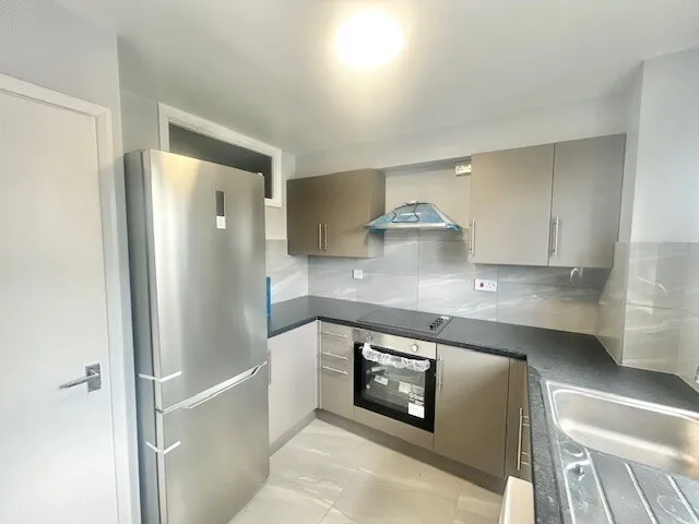 Tenney House Grays, RM17, photo 4
