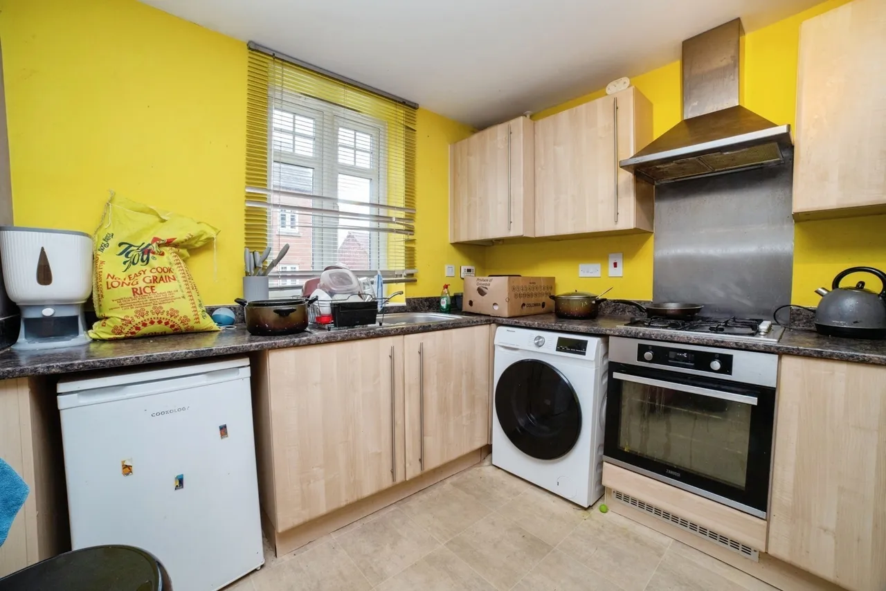 Topaz Crescent, Sutton-in-Ashfield, Nottinghamshire, NG17, photo 2