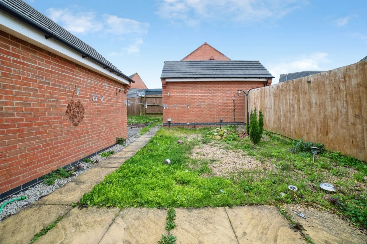Topaz Crescent, Sutton-in-Ashfield, Nottinghamshire, NG17, photo 13