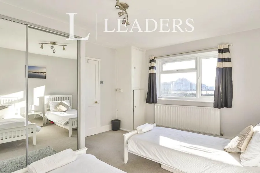 Sterte Esplanade, Poole, BH15, photo 6