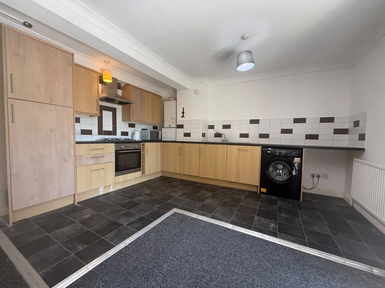Mounts Road, Greenhithe, DA9, photo 2