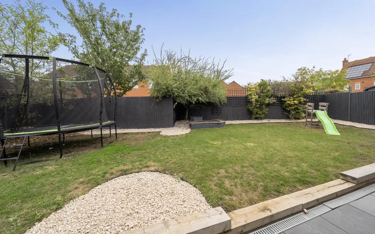 Spriggs Close, Clapham, Bedford, photo 23