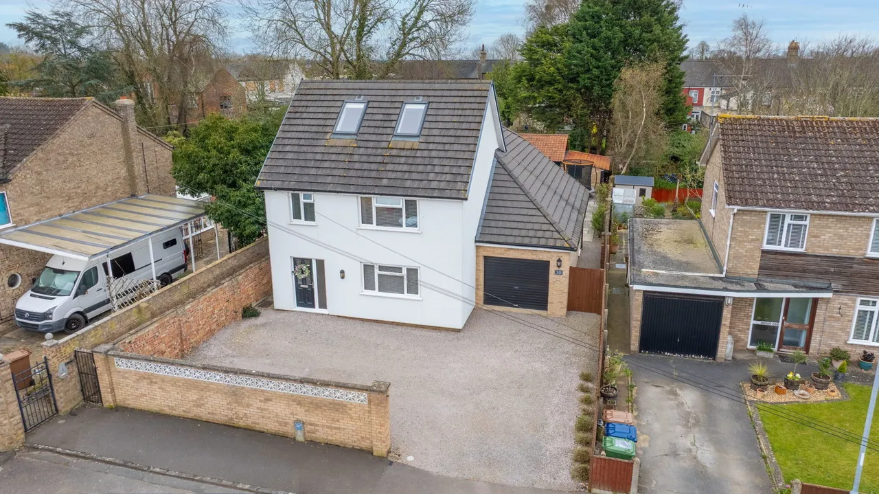 5 bed house for sale — Queens Street, March, PE15 8SN