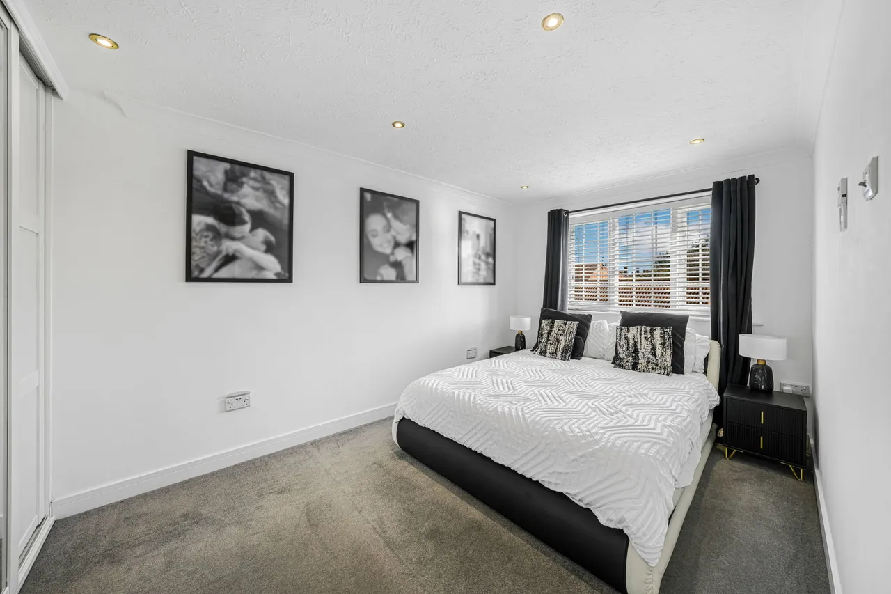 Danbury Crescent, South Ockendon, RM15, photo 16
