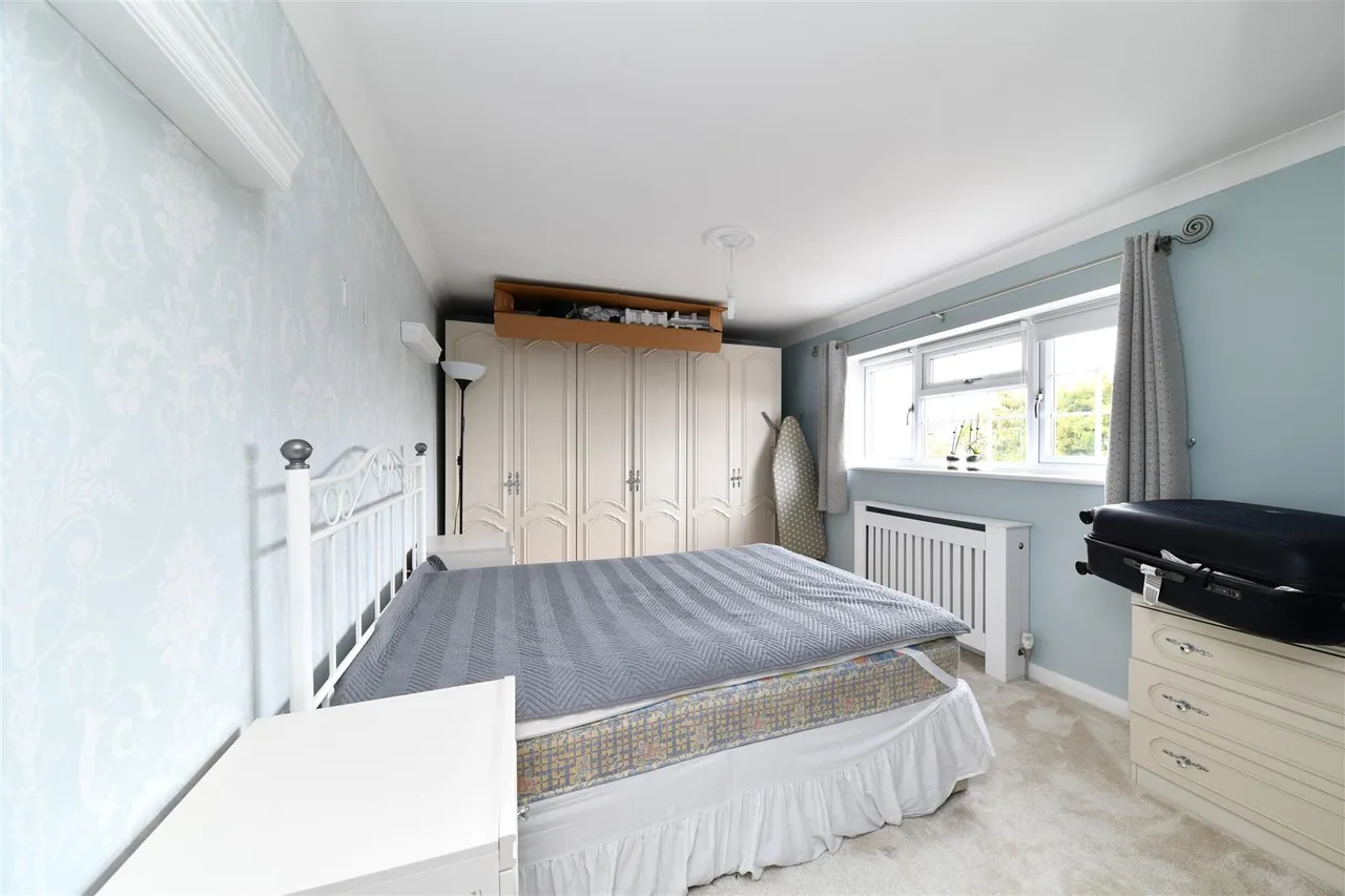 Manor Close, Hertford, Herts, SG14 3JZ, photo 8