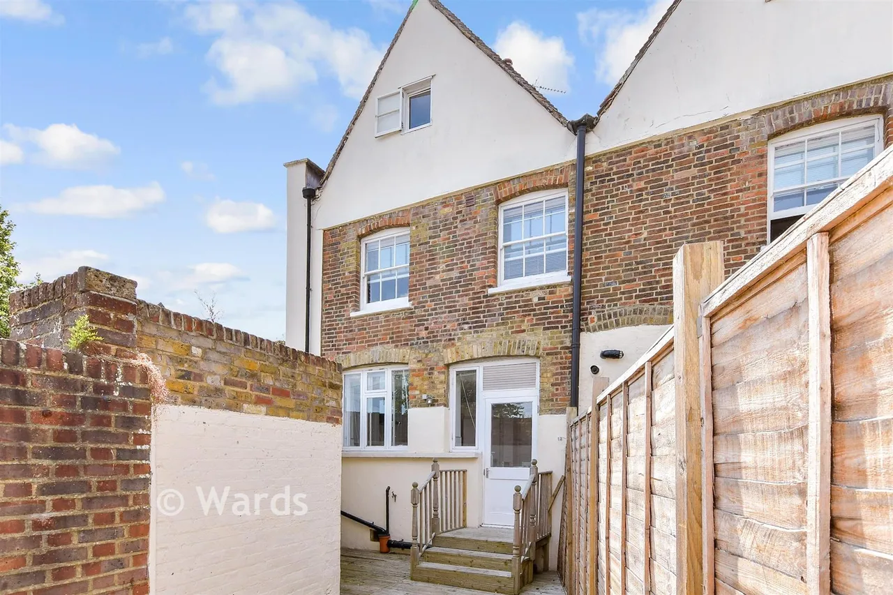 West Street, Faversham, ME13, photo 10