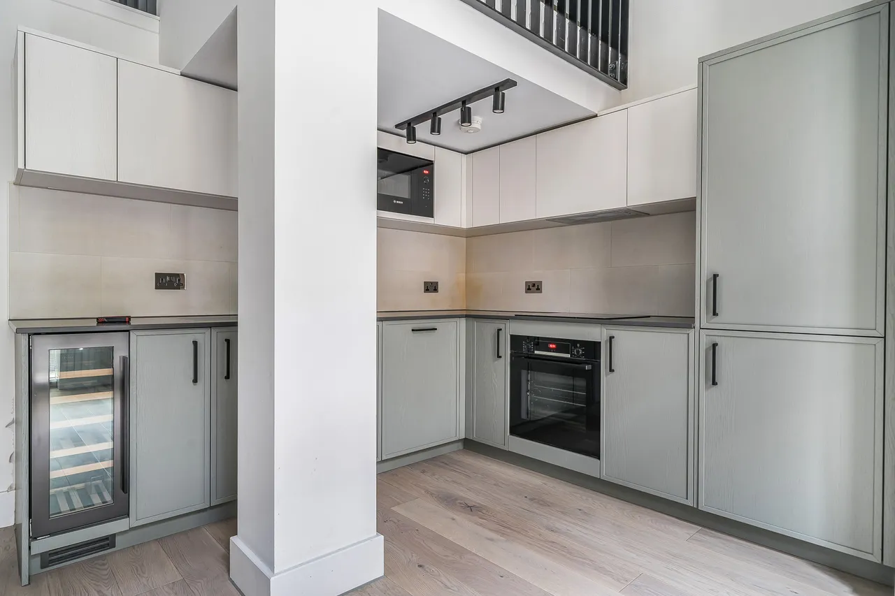 Woolwich, SE18, photo 16