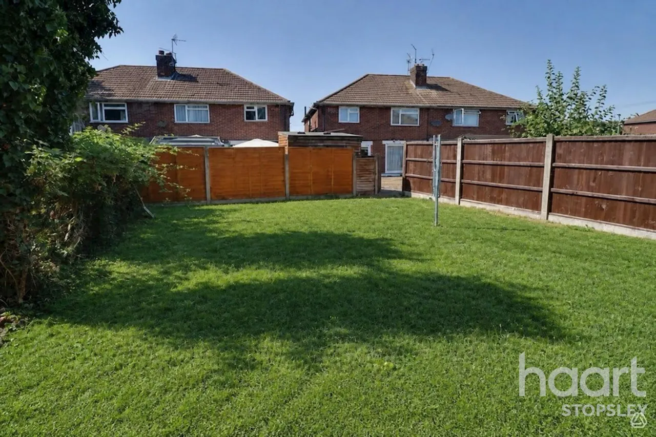 Hitchin Road, Luton, LU2, photo 9