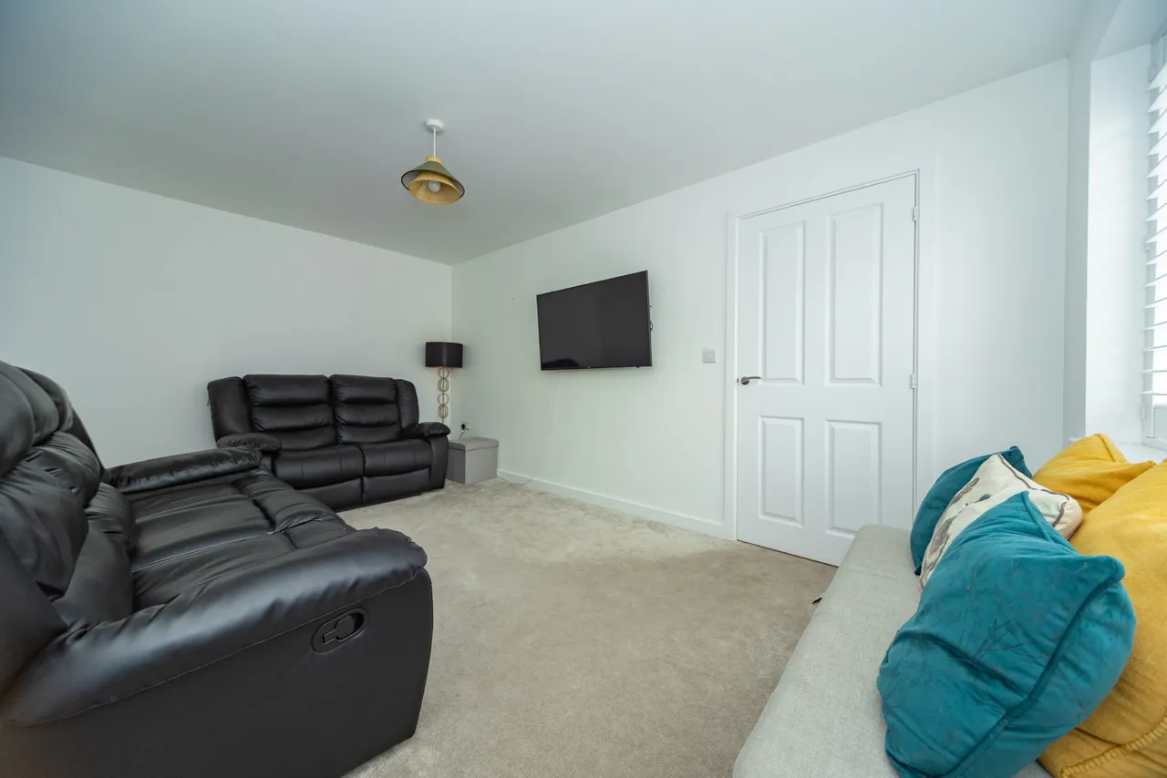 Dustmoor Drive, Quorn, Loughborough, Loughborough, LE12 8XX, photo 5
