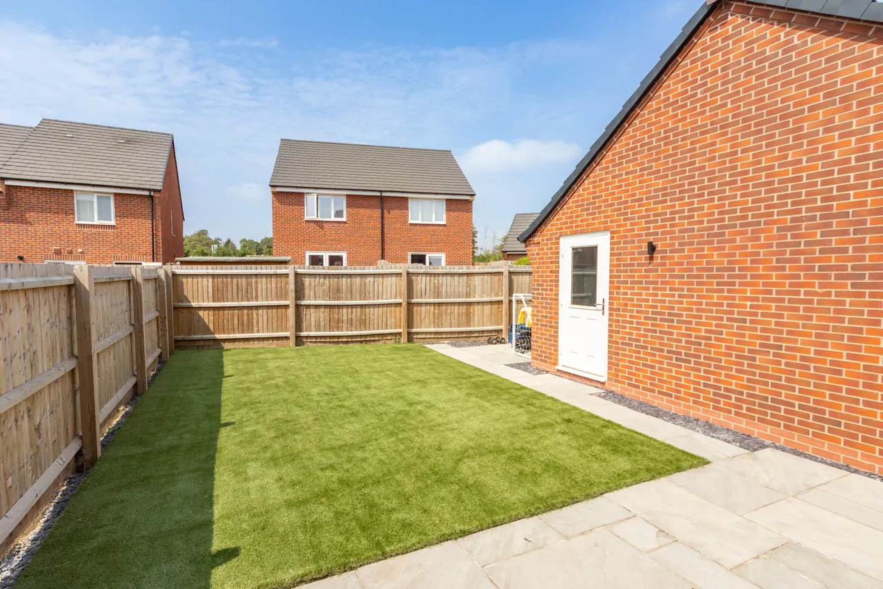 Dustmoor Drive, Quorn, Loughborough, Loughborough, LE12 8XX, photo 17