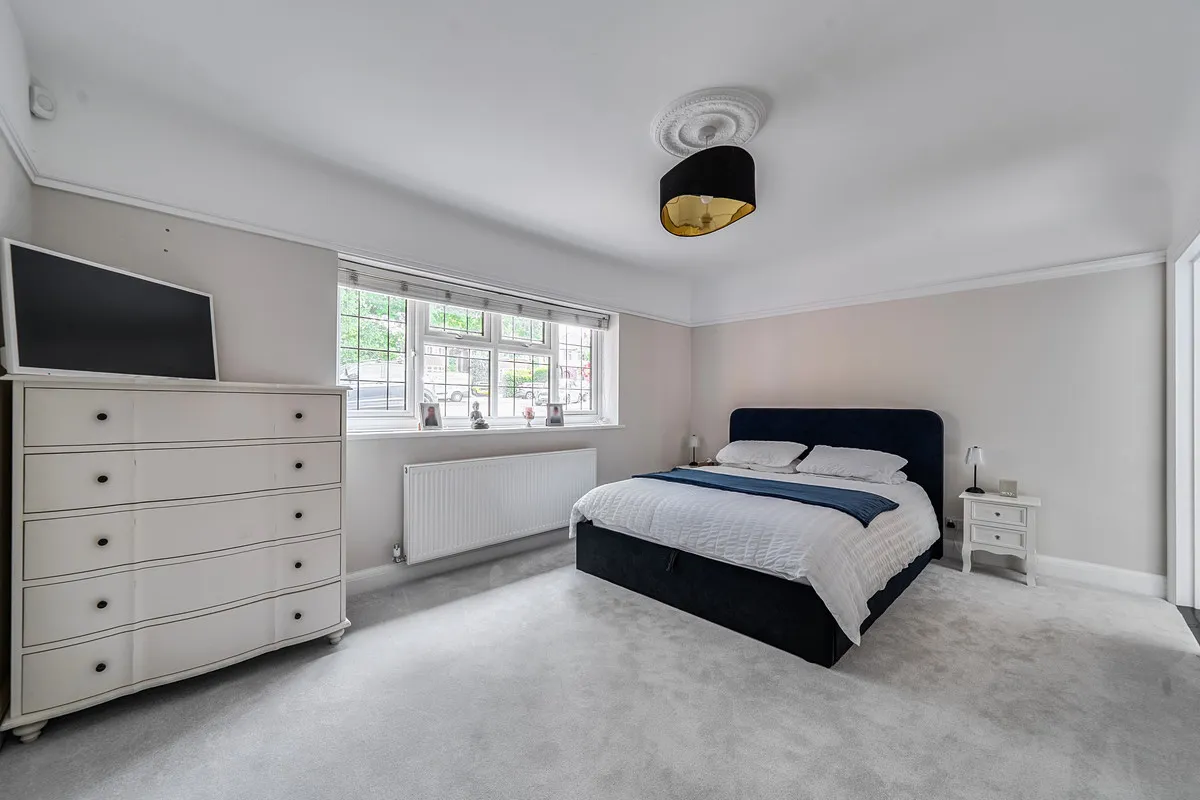 Woking, GU22, photo 12
