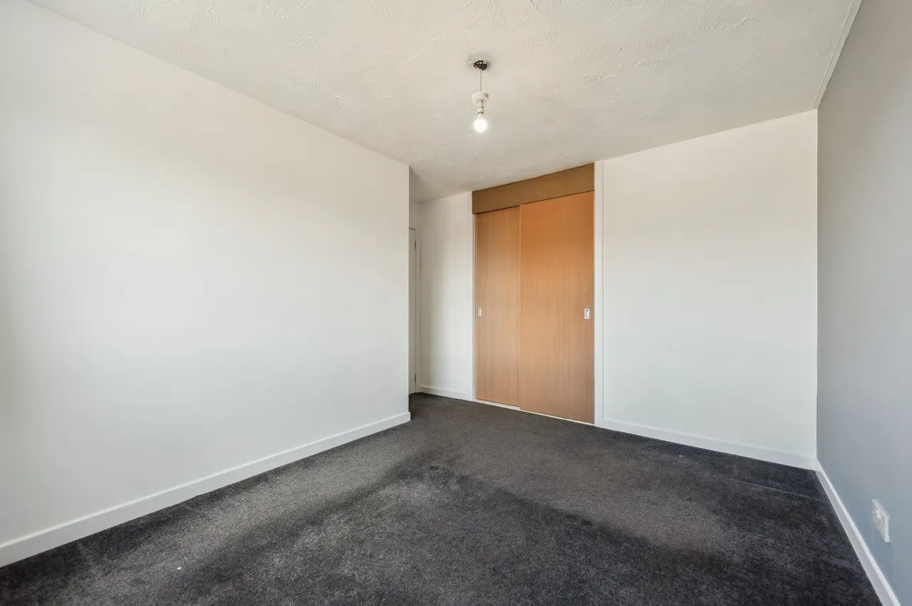 Waukglen Avenue, Glasgow, G53, photo 13
