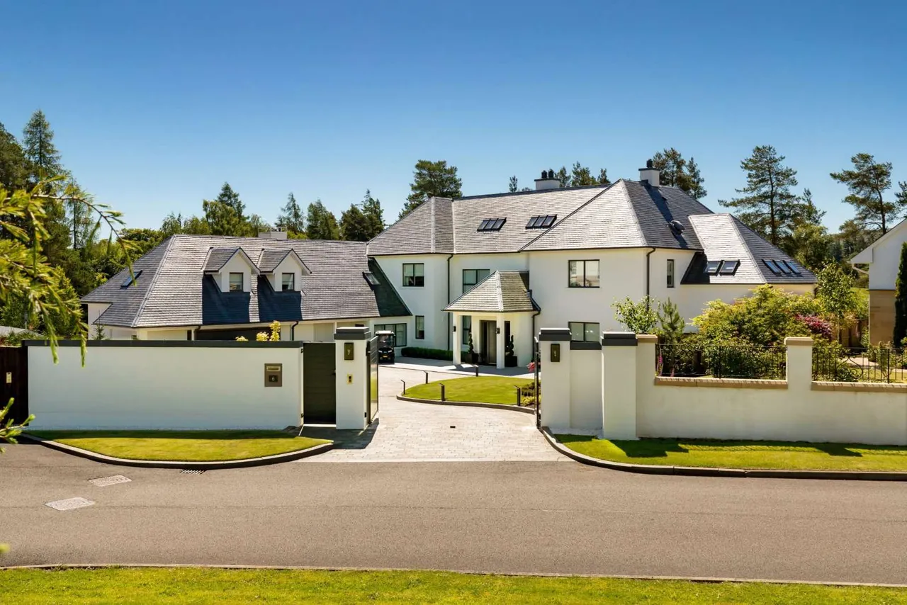 6 bed house for sale — The Queens Crescent, Gleneagles, Auchterarder, Perth and Kinross, PH3 1QL