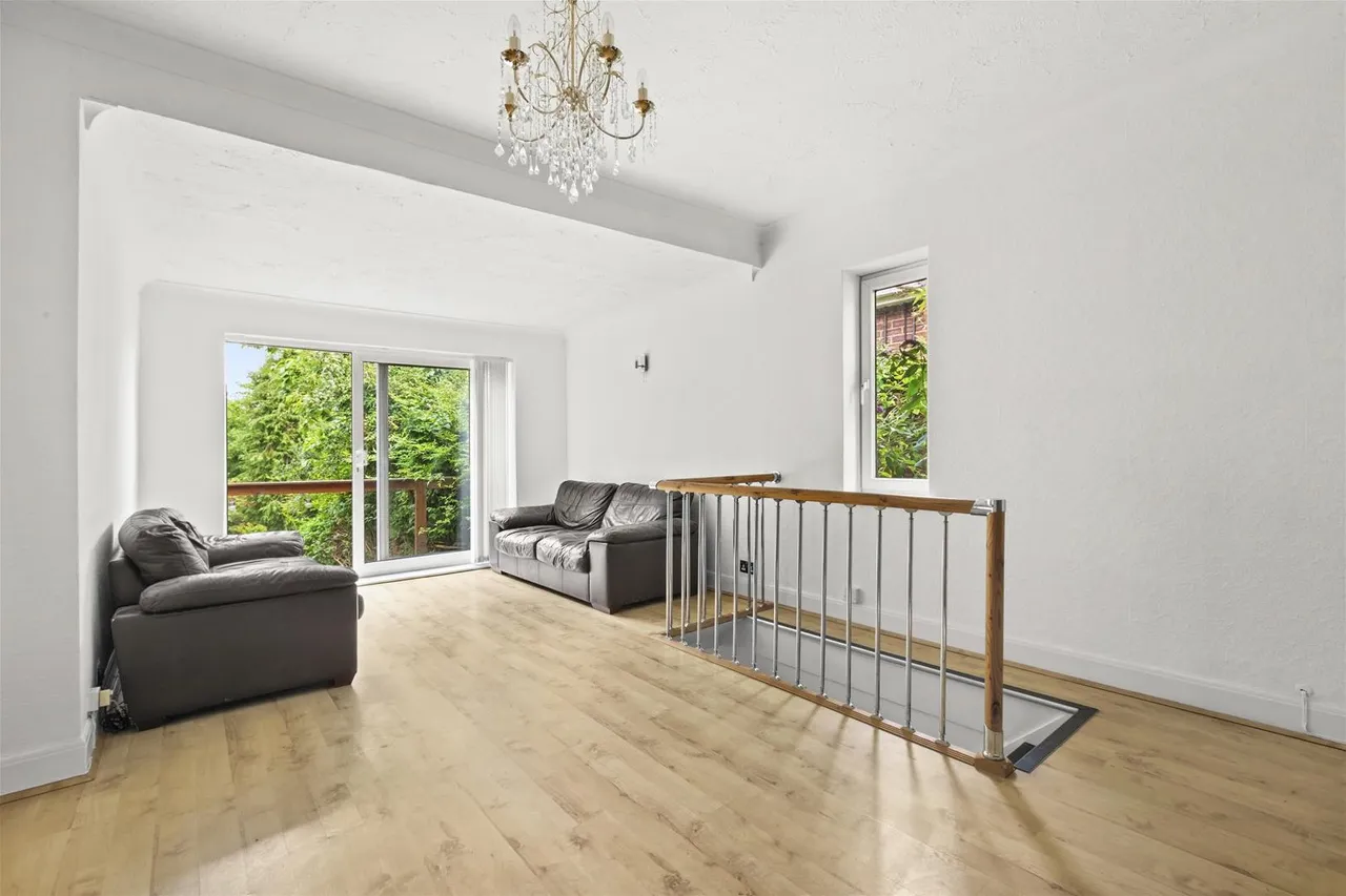 Totteridge Road, High Wycombe, HP13, photo 9