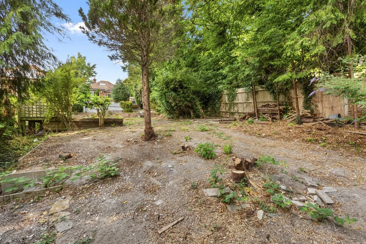 Totteridge Road, High Wycombe, HP13, photo 14
