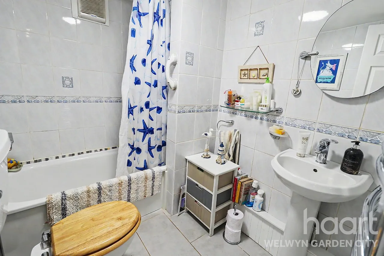 Codicote Road, Welwyn, AL6, photo 4