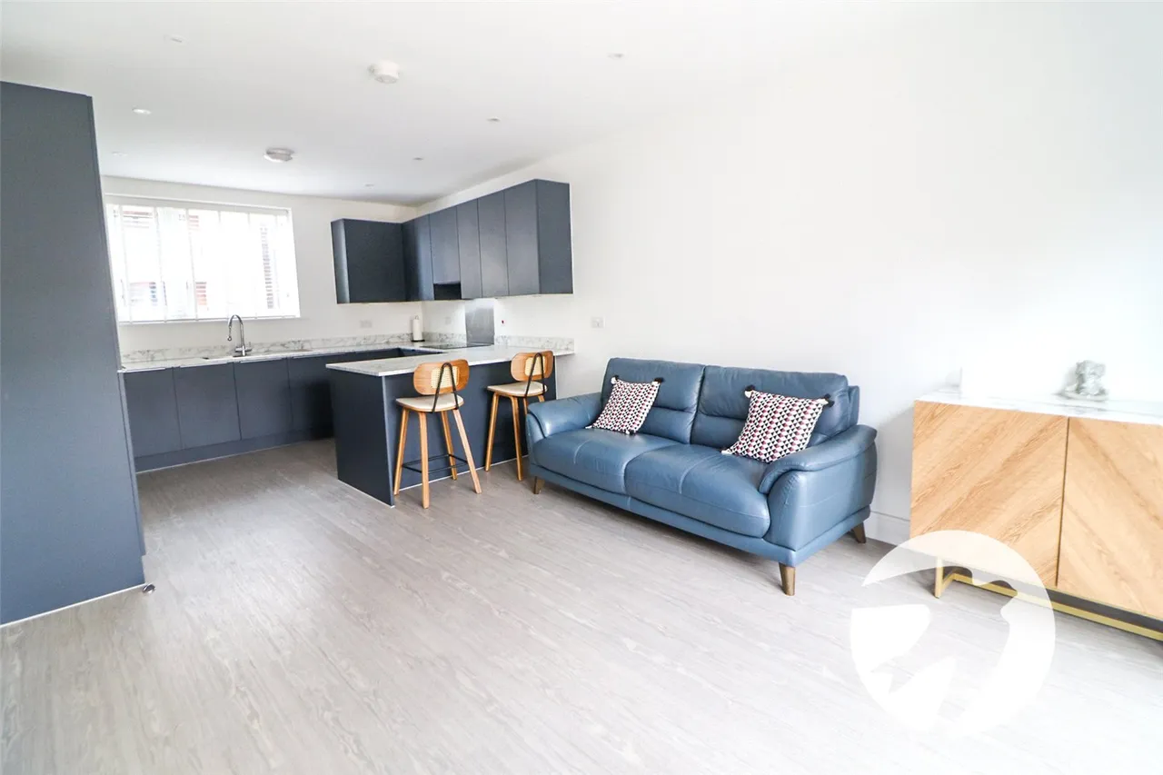 Sandy Road, Erith, DA8, photo 2