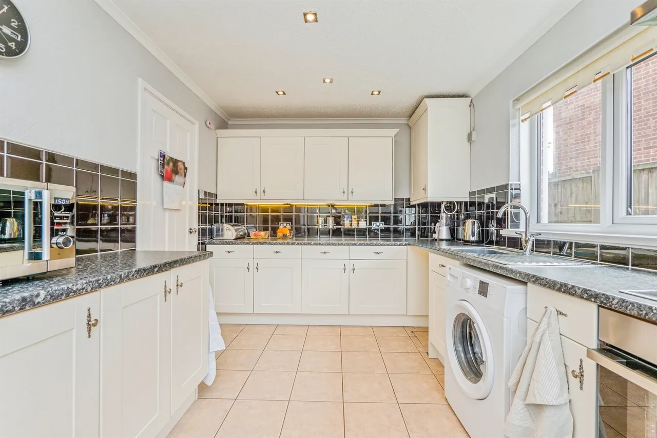 Wyon Close, Llandaff, Cardiff, photo 6