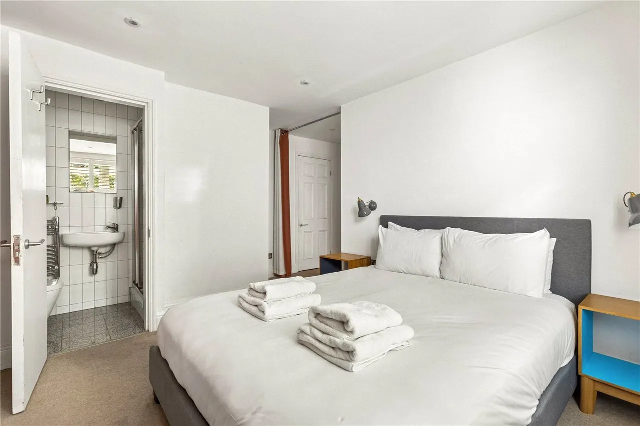 City Road, London, EC1V, photo 11