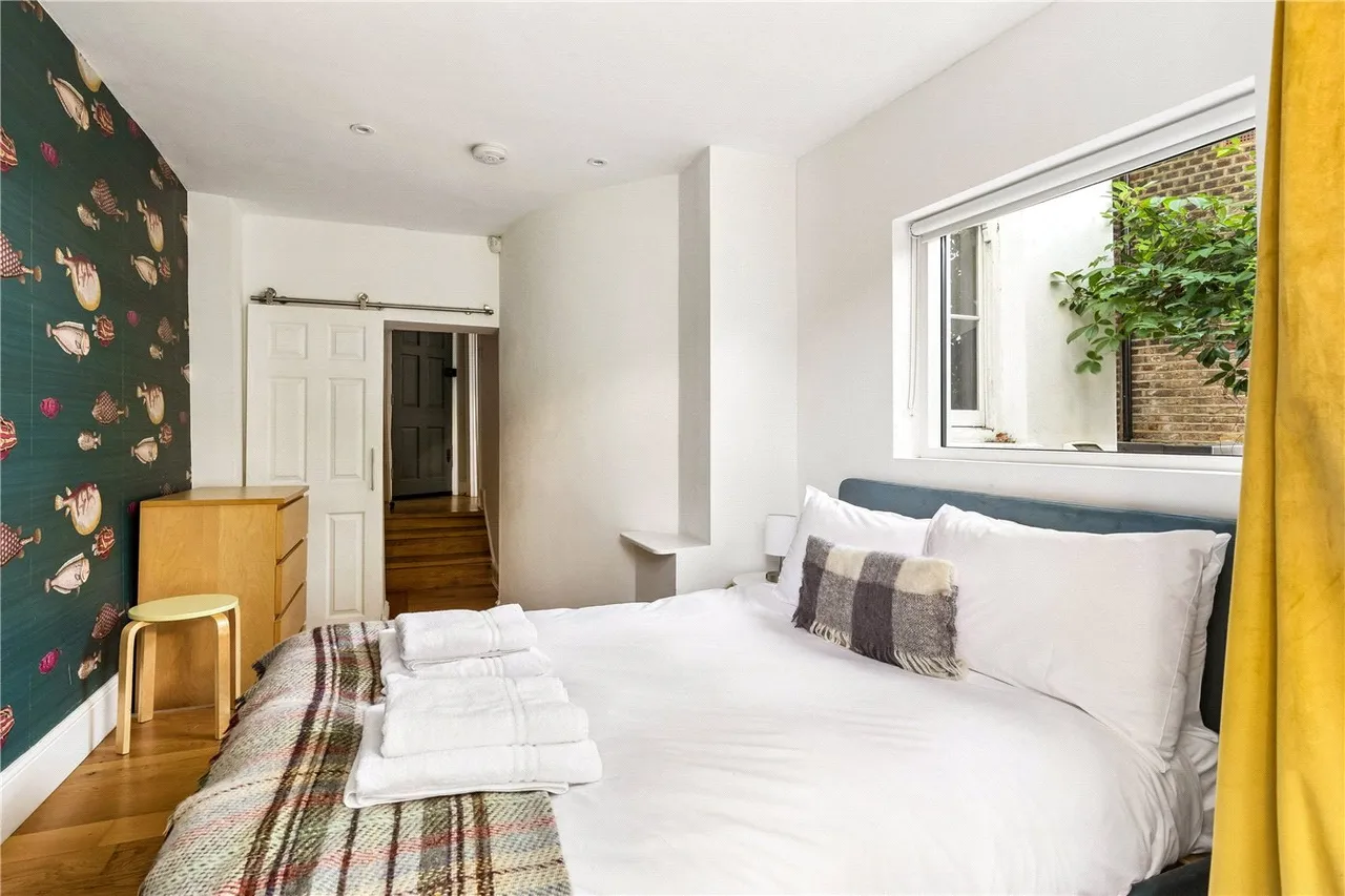 City Road, London, EC1V, photo 12