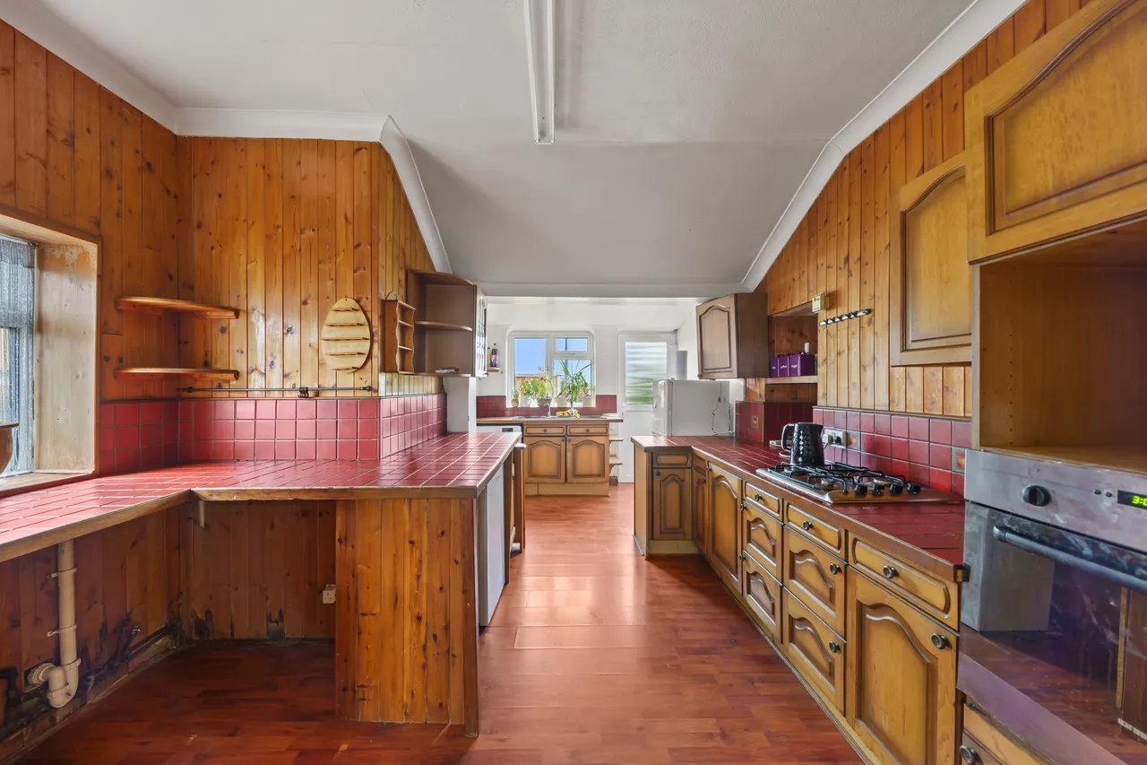 Longfellow Road, WORCESTER PARK, Surrey, Worcester Park, KT48BA, photo 7