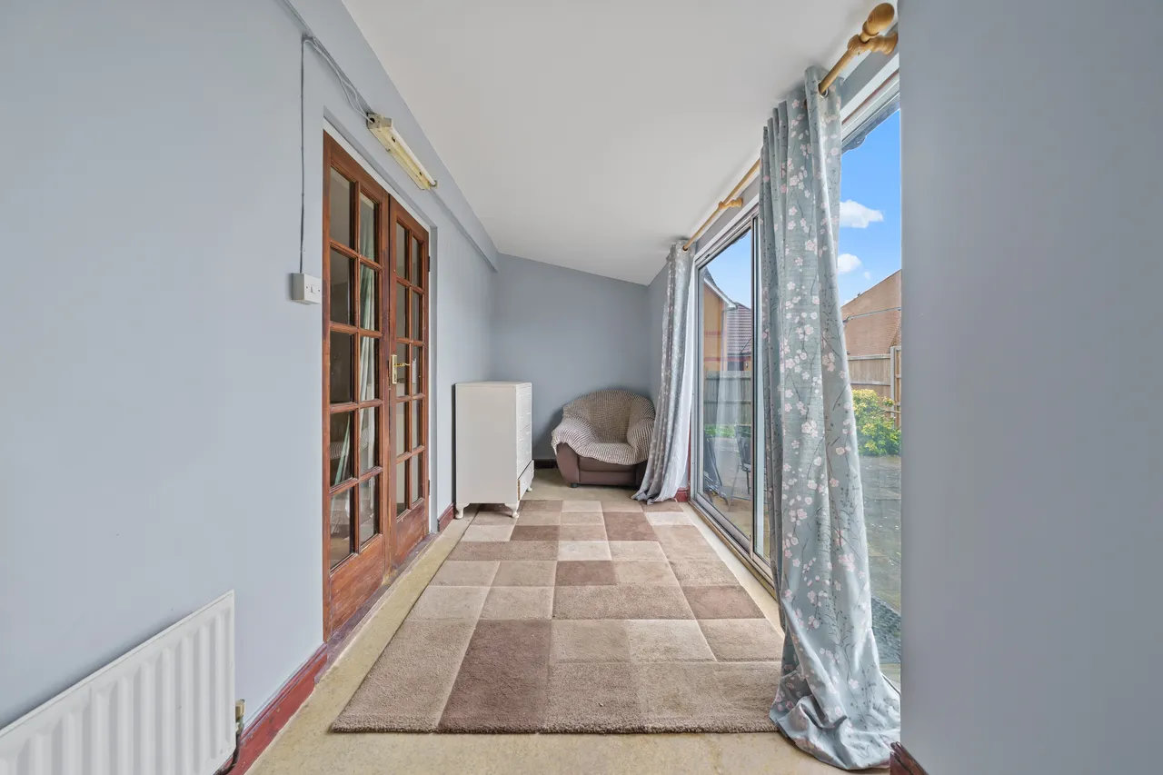 Longfellow Road, WORCESTER PARK, Surrey, Worcester Park, KT48BA, photo 5