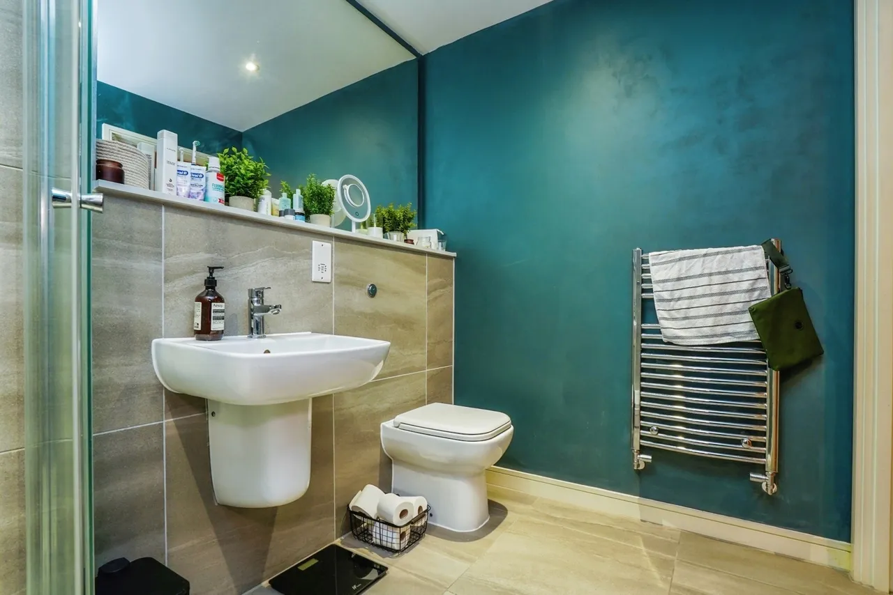 Cross Green Lane, Cross Green, Leeds, West Yorkshire, LS9, photo 6